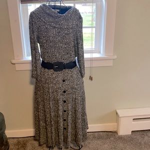 3/4 sleeve Heathered gray dress